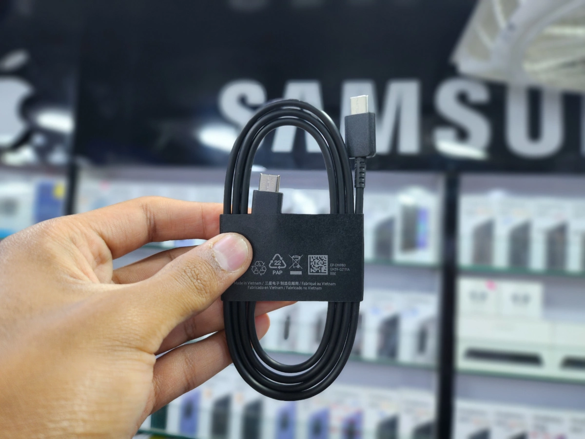 Samsung Samsung USB C To USB C Cable — Box Packed